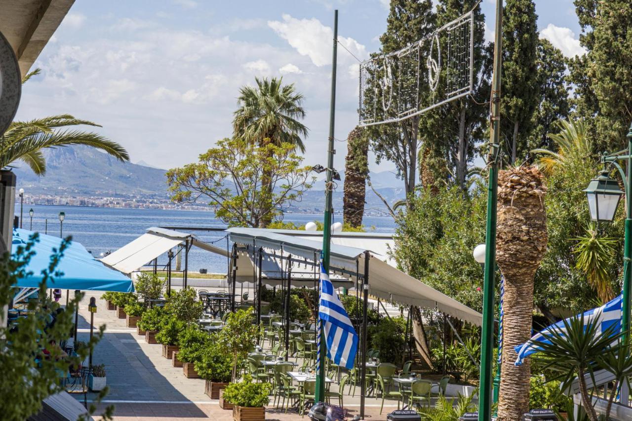 Апартаменты Couples Retreat, Fully Equipped Studio/ Loutraki Beach Экстерьер фото